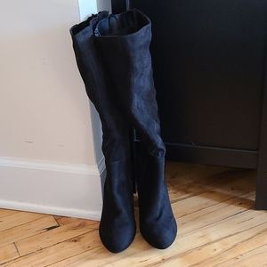 CR Knee High Lace Back Suede Heel Boots